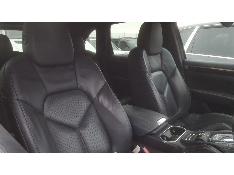 porsche cayenne (typ 92aa) del año 2009