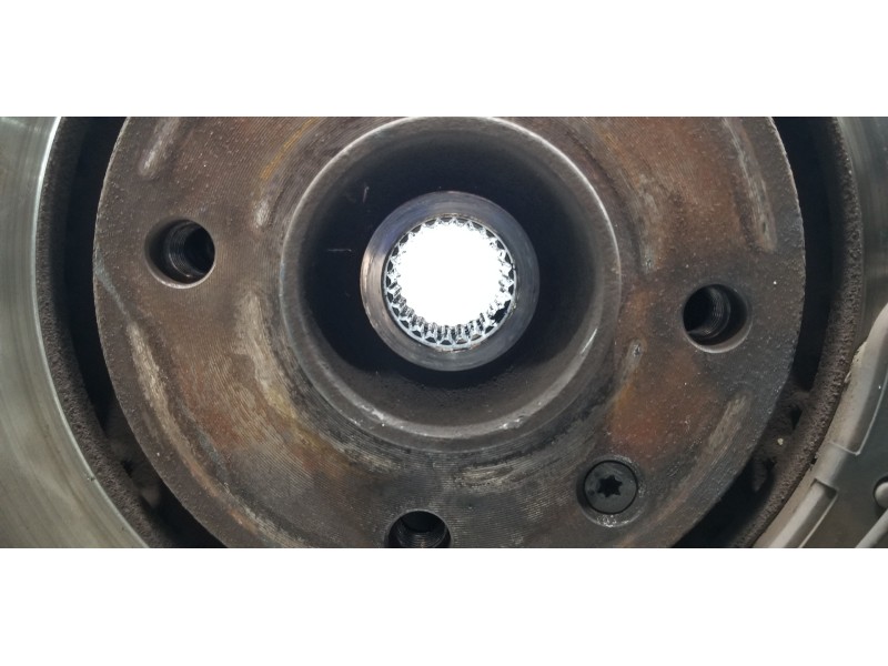 Recambio de mangueta delantera izquierda para peugeot partner kombi access referencia OEM IAM 364696  