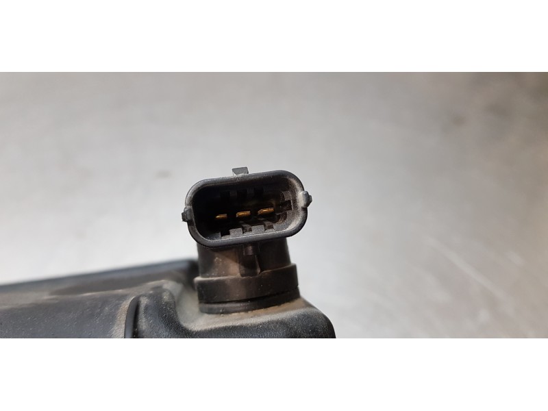 Recambio de tapa balancines para ford fiesta (cb1) ghia referencia OEM IAM 4M5G6M293CL  