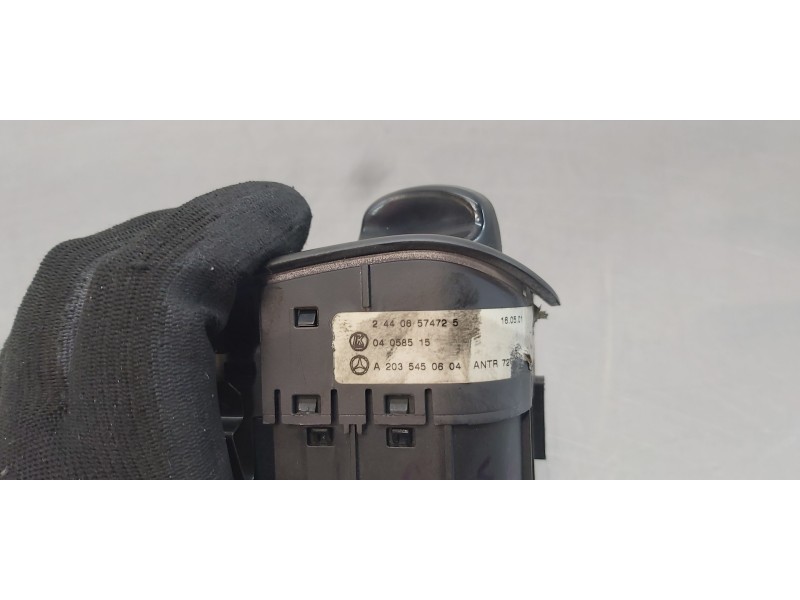 Recambio de mando luces para mercedes clase c (w203) berlina 220 cdi (203.006) referencia OEM IAM A2035450604  