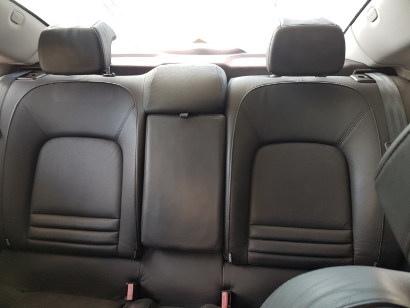 peugeot 407 coupe del año 2017