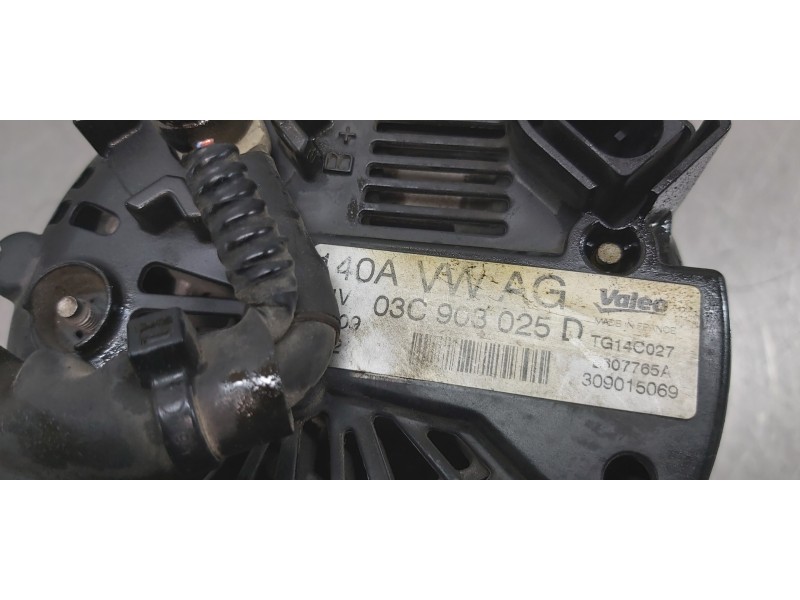 Recambio de alternador para volkswagen golf vi (5k1) sport referencia OEM IAM 03C903025D  