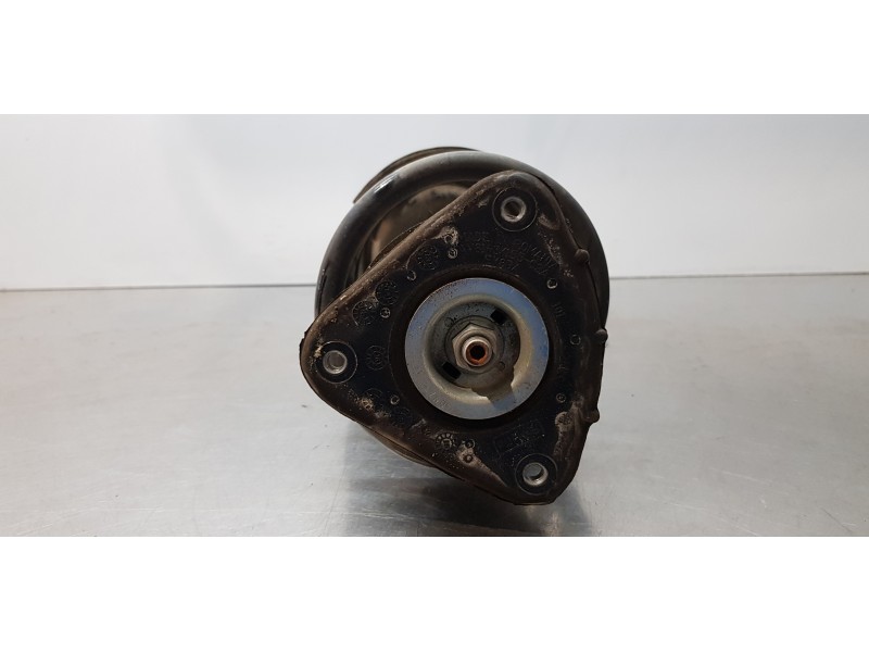Recambio de amortiguador delantero derecho para ford grand c-max trend referencia OEM IAM AV6118045CAE  
