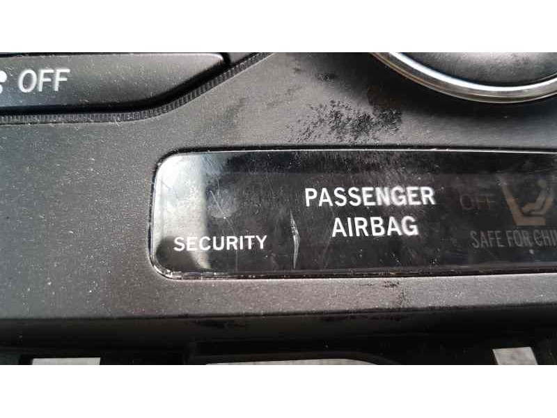 Recambio de mando climatizador para toyota auris active referencia OEM IAM 5590002321  