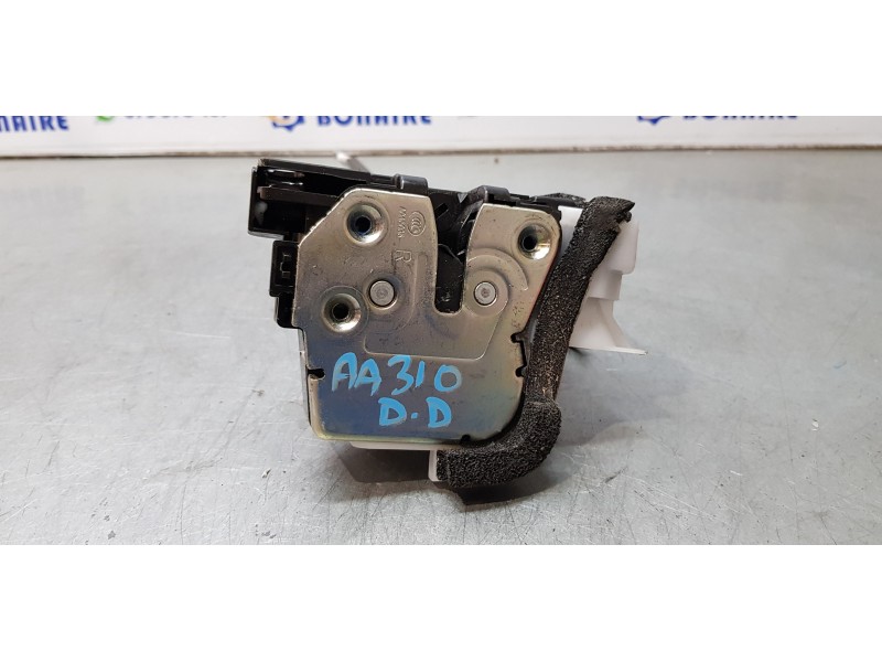 Recambio de cerradura puerta delantera derecha para hyundai i20 classic referencia OEM IAM 81320C8040  