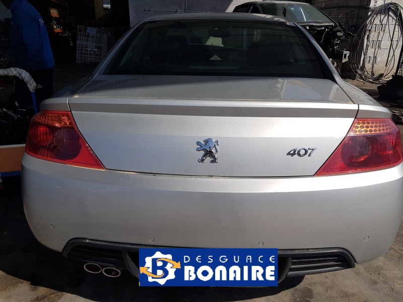peugeot 407 coupe del año 2017