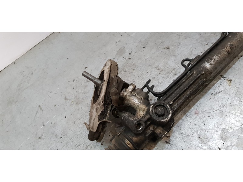 Recambio de cremallera direccion para ford mondeo berlina (ge) ambiente referencia OEM IAM 1S7C3550AA  