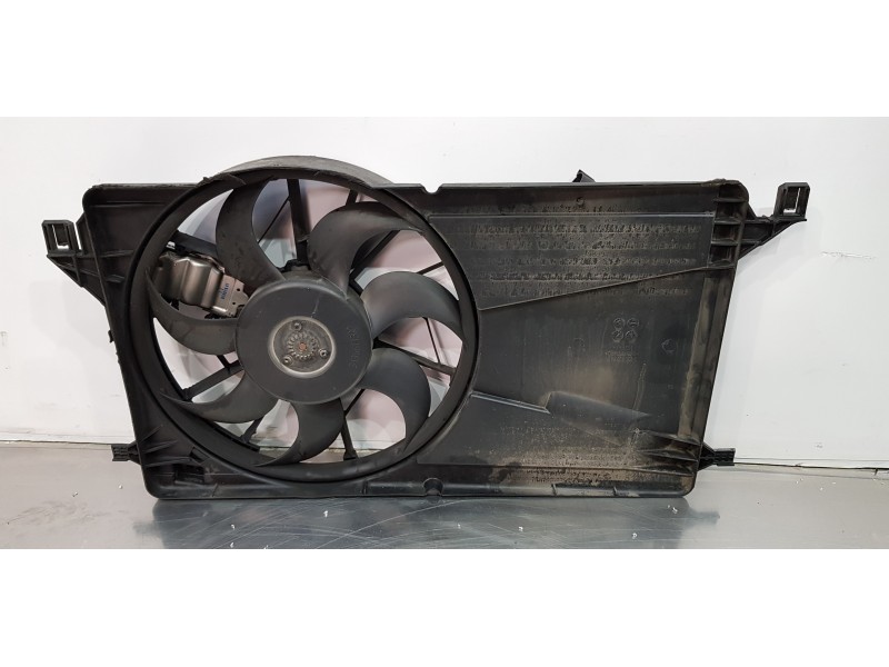 Recambio de electroventilador para ford focus lim. (cb4) econetic referencia OEM IAM 3M5H8C607RJ  