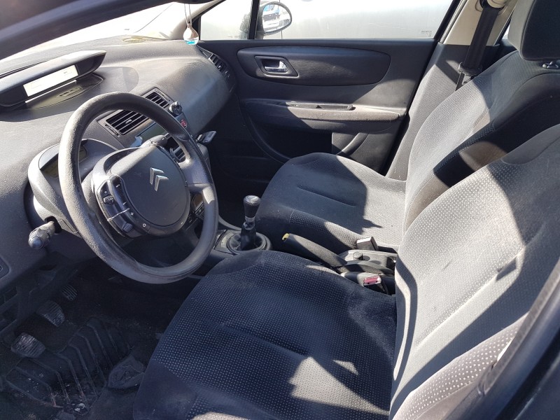 citroen c4 berlina del año 2007