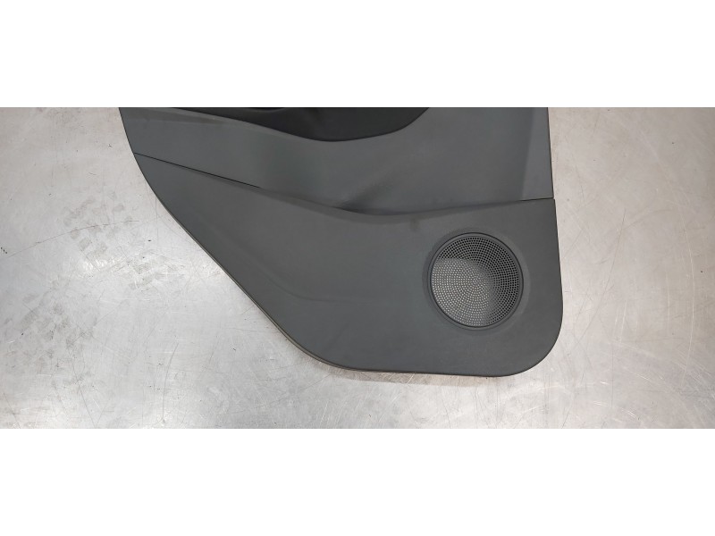 Recambio de guarnecido tapizado puerta trasera izquierda para ford c-max titanium referencia OEM IAM 1806787   Recambio de guarnecido tapizado puerta trasera izquierda para ford c-max titanium referencia OEM IAM 1806787