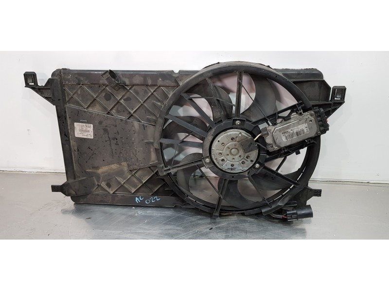 Recambio de electroventilador para ford focus lim. (cb4) econetic referencia OEM IAM 3M5H8C607RJ  