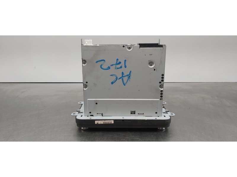 Recambio de sistema audio / radio cd para volkswagen golf vi (5k1) sport referencia OEM IAM 1K0035186AA   Recambio de sistema audio / radio cd para volkswagen golf vi (5k1) sport referencia OEM IAM 1K0035186AA