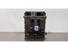 Recambio de caja reles / fusibles para citroen c5 berlina 2.0 hdi premier referencia OEM IAM 9637466180