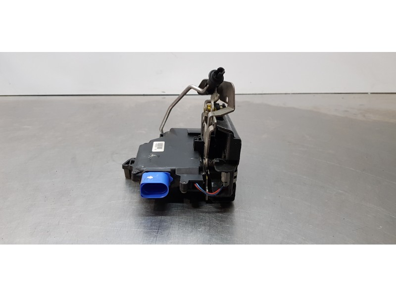 Recambio de cerradura puerta trasera izquierda para audi a8 (4e2) 4.0 tdi quattro referencia OEM IAM 4E0839015  