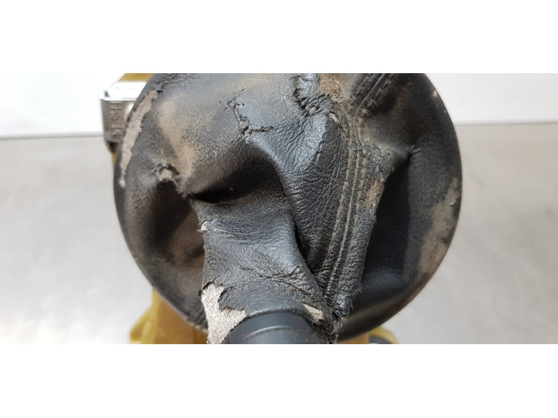 Recambio de palanca cambio para volkswagen t5 transporter/furgoneta caja cerrada referencia OEM IAM 7H0711061   Recambio de palanca cambio para volkswagen t5 transporter/furgoneta caja cerrada referencia OEM IAM 7H0711061