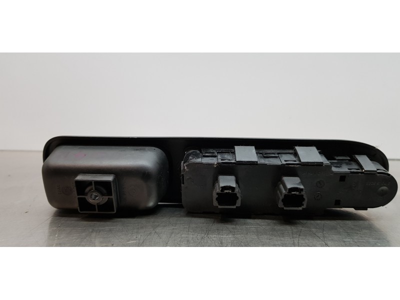 Recambio de mando elevalunas delantero izquierdo para peugeot 307 break / sw (s1) sw pack referencia OEM IAM 96531123XT   Recambio de mando elevalunas delantero izquierdo para peugeot 307 break / sw (s1) sw pack referencia OEM IAM 96531123XT