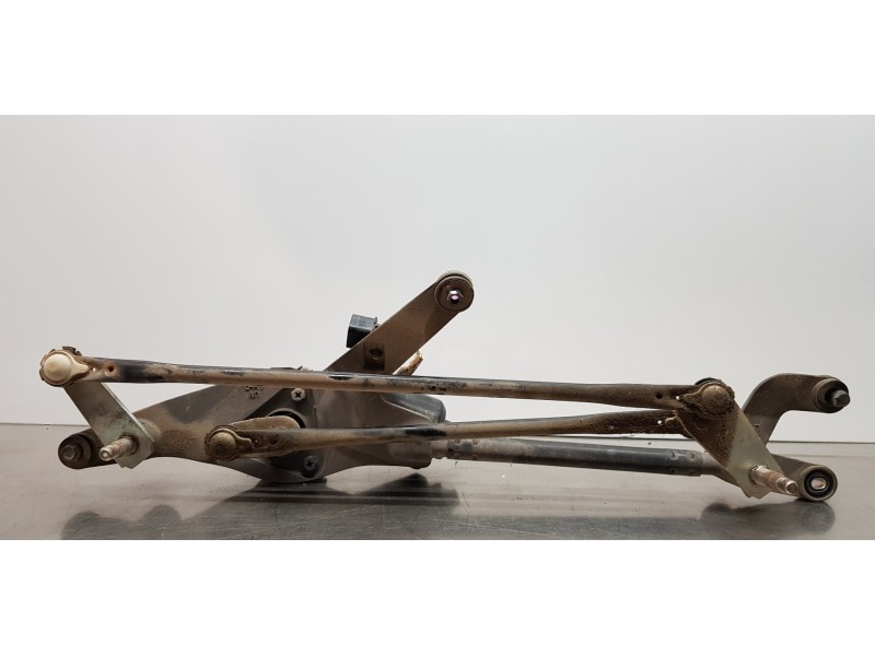 Recambio de motor limpia delantero para kia carens (un) emotion referencia OEM IAM 981101D000   Recambio de motor limpia delantero para kia carens (un) emotion referencia OEM IAM 981101D000