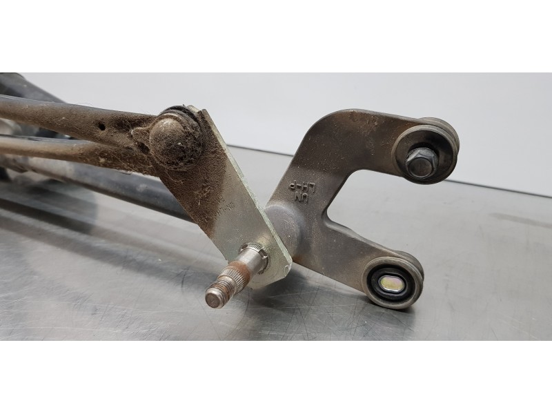 Recambio de motor limpia delantero para kia carens (un) emotion referencia OEM IAM 981101D000   Recambio de motor limpia delantero para kia carens (un) emotion referencia OEM IAM 981101D000