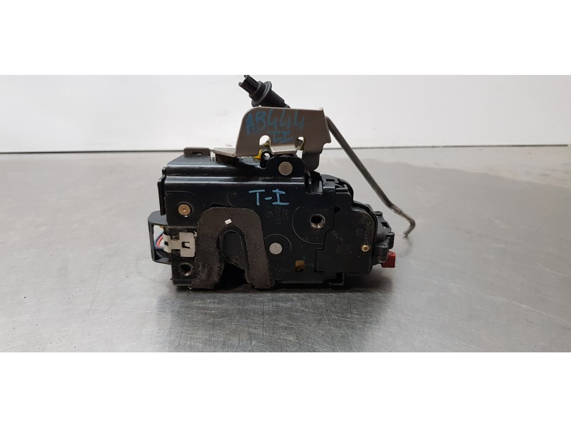 Recambio de cerradura puerta trasera izquierda para audi a8 (4e2) 4.0 tdi quattro referencia OEM IAM 4E0839015  