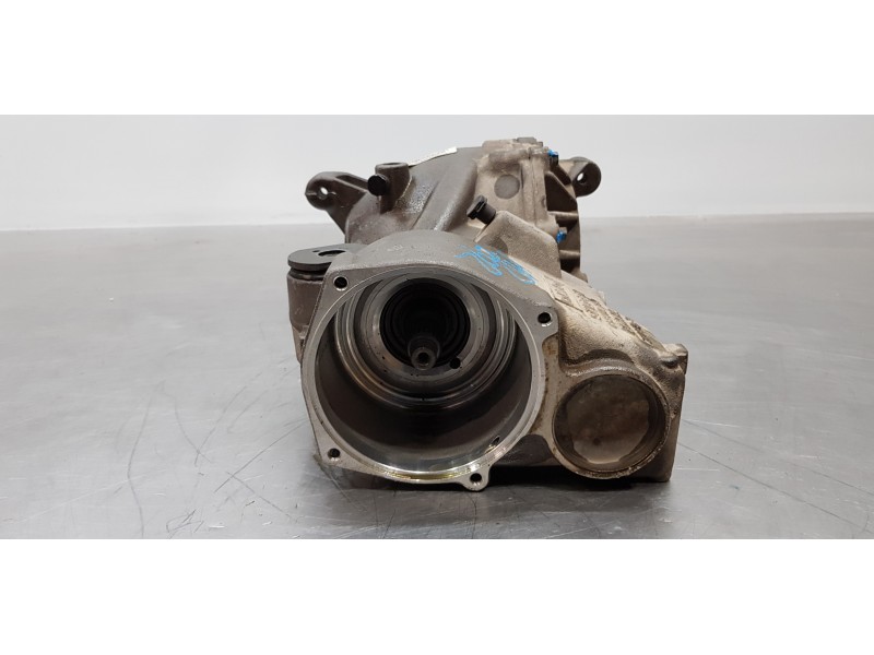 Recambio de diferencial trasero para ford kuga (cbv) trend referencia OEM IAM 1590823 9V4N4N053AC 9V4N4200AA