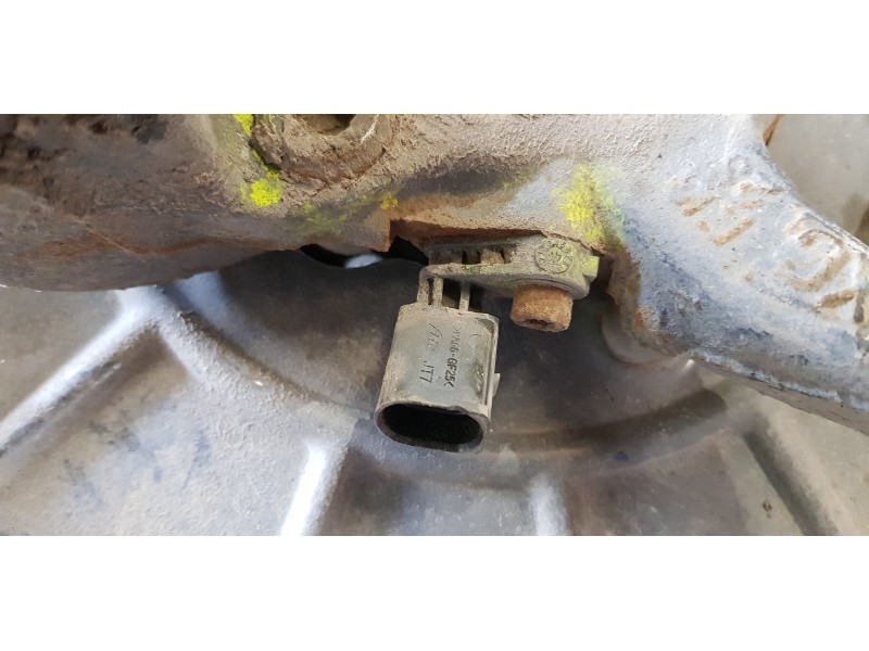 Recambio de mangueta delantera izquierda para volkswagen golf v berlina (1k1) gt sport referencia OEM IAM 1K0505435AB  