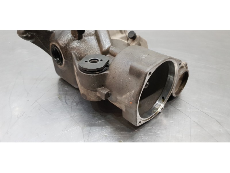 Recambio de diferencial trasero para ford kuga (cbv) trend referencia OEM IAM 1590823 9V4N4N053AC 9V4N4200AA