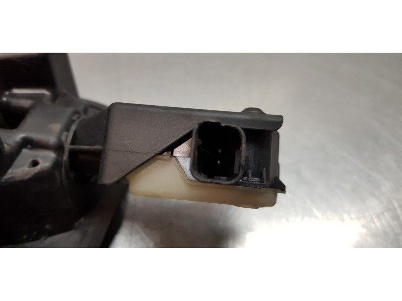 Recambio de tapa exterior combustible para peugeot 508 active referencia OEM IAM 1518G1 9651690280 1517J5 Recambio de tapa exterior combustible para peugeot 508 active referencia OEM IAM 1518G1 9651690280 1517J5