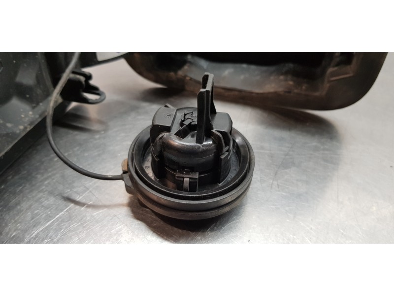 Recambio de tapa exterior combustible para peugeot 508 active referencia OEM IAM 1518G1 9651690280 1517J5 Recambio de tapa exterior combustible para peugeot 508 active referencia OEM IAM 1518G1 9651690280 1517J5