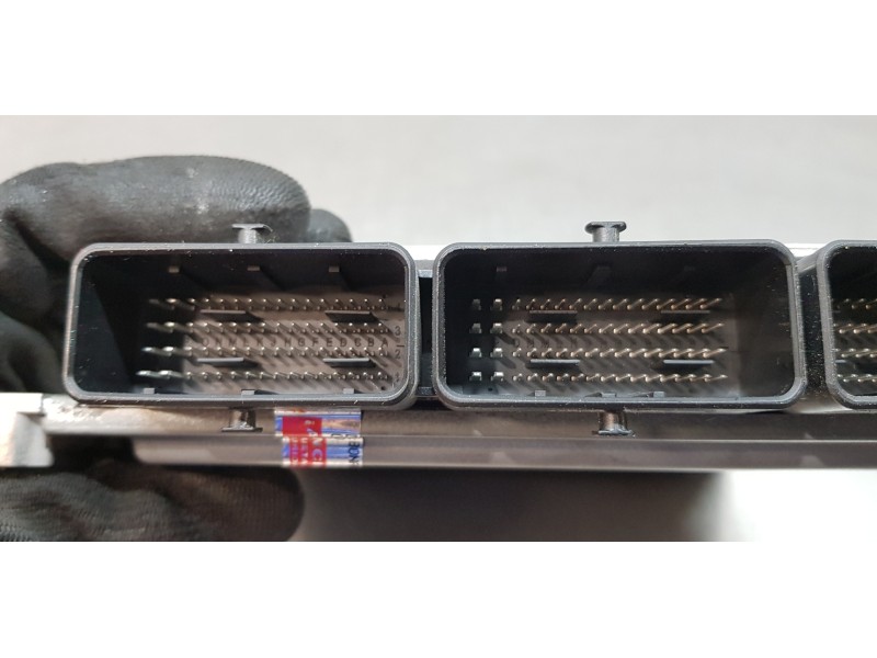 Recambio de centralita motor uce para renault megane iv berlina 5p experience referencia OEM IAM 237106288R  