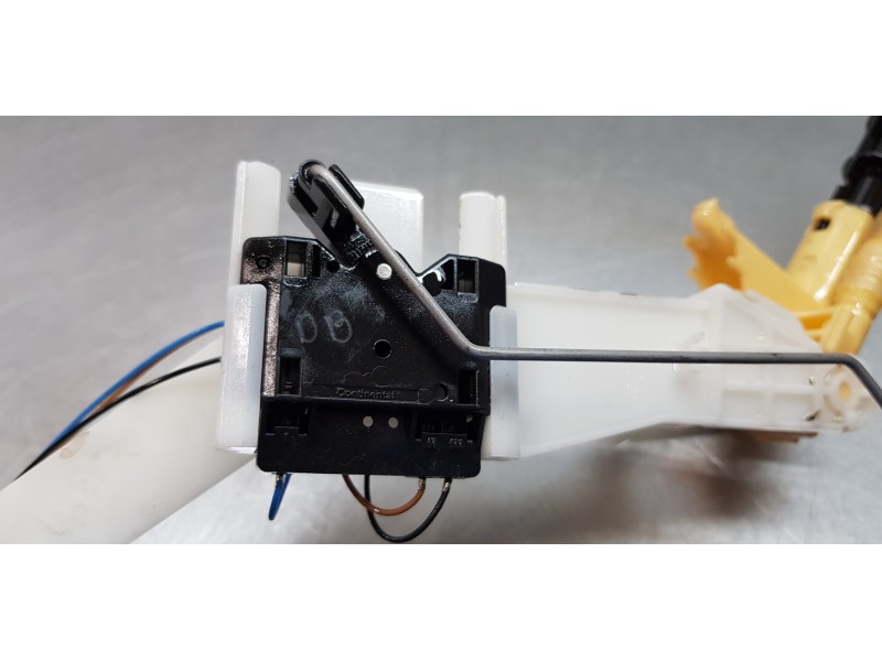 Recambio de aforador para volkswagen tiguan edition bmt referencia OEM IAM 5QF919673P  