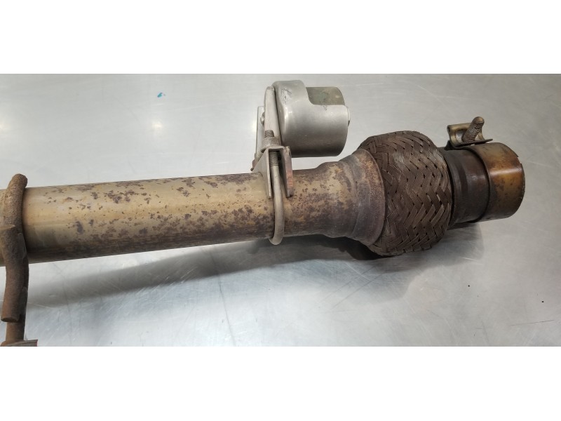 Recambio de silenciador trasero para land rover discovery sport pure referencia OEM IAM LR101983 D3C3L GK725K254CF