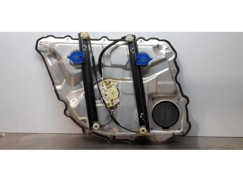 Recambio de elevalunas trasero derecho para audi a8 (4e2) 4.0 tdi quattro referencia OEM IAM 4E0839850  