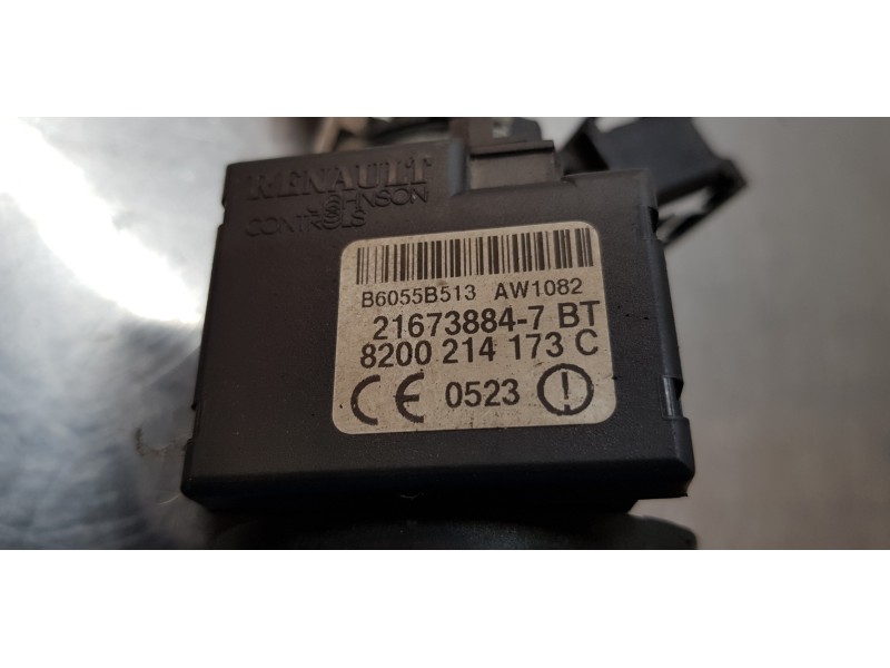 Recambio de antirrobo para renault clio iii luxe privilege referencia OEM IAM 8200214173C  