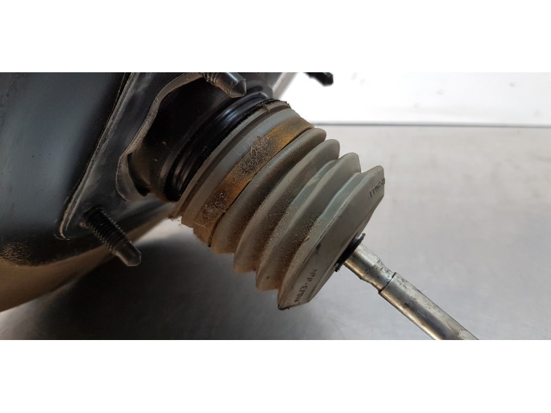 Recambio de servofreno para volkswagen t5 transporter/furgoneta caja cerrada referencia OEM IAM 7H0612101G  