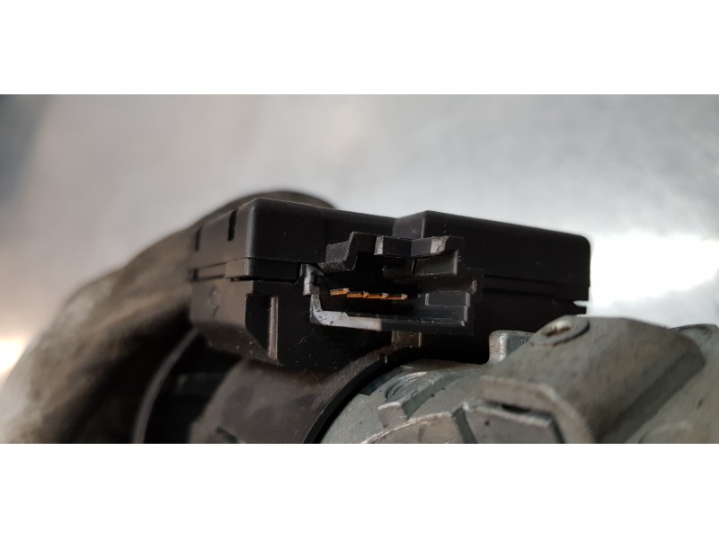 Recambio de antirrobo para renault clio iii luxe privilege referencia OEM IAM 8200214173C  