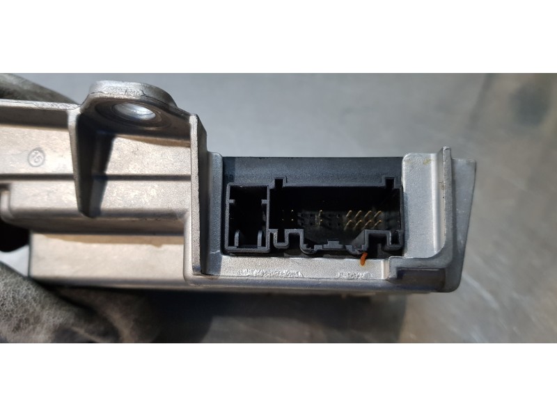 Recambio de centralita airbag para renault clio iii luxe privilege referencia OEM IAM 8200563369   Recambio de centralita airbag para renault clio iii luxe privilege referencia OEM IAM 8200563369