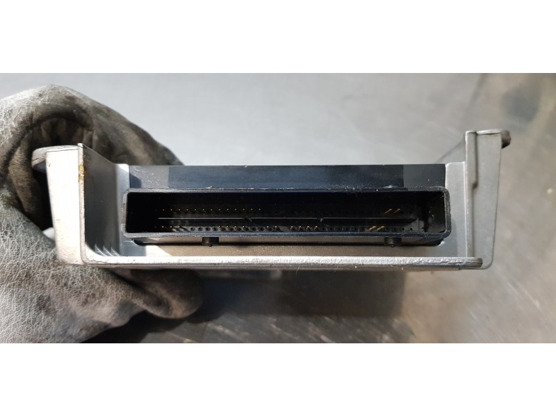 Recambio de centralita airbag para renault clio iii luxe privilege referencia OEM IAM 8200563369   Recambio de centralita airbag para renault clio iii luxe privilege referencia OEM IAM 8200563369