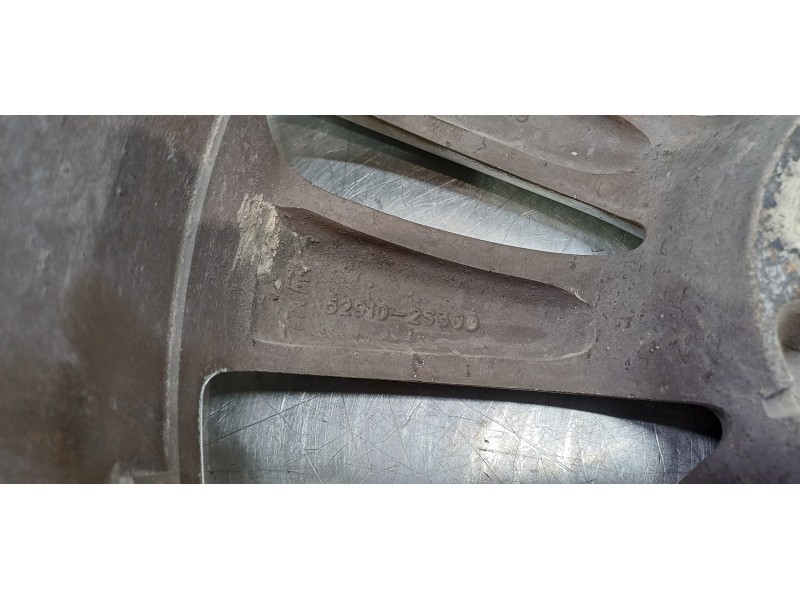 Recambio de llanta para hyundai ix35 style awd referencia OEM IAM 529102S300  