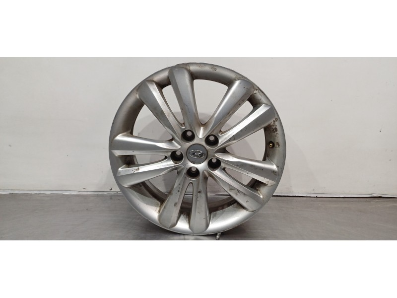 Recambio de llanta para hyundai ix35 style awd referencia OEM IAM 529102S300  