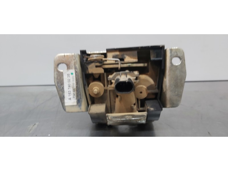 Recambio de cerradura maletero / porton para mercedes clase m (w163) 270 cdi (163.113) referencia OEM IAM A1637400235   Recambio de cerradura maletero / porton para mercedes clase m (w163) 270 cdi (163.113) referencia OEM IAM A1637400235