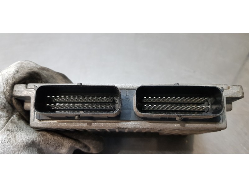 Recambio de centralita cambio automatico para renault clio iii luxe privilege referencia OEM IAM 8200548381  