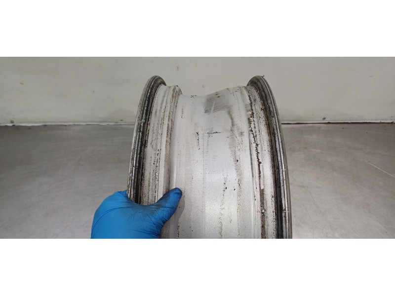 Recambio de llanta para hyundai ix35 style awd referencia OEM IAM 529102S300  