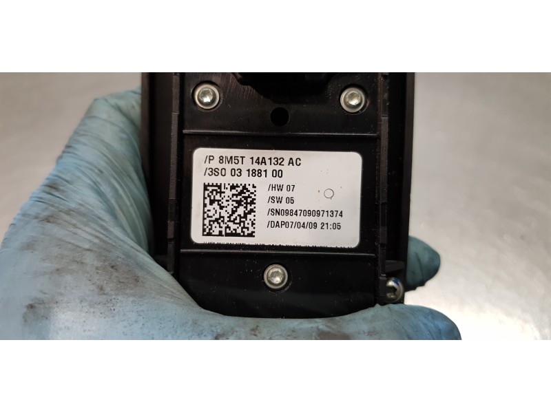 Recambio de mando elevalunas delantero izquierdo para ford kuga (cbv) trend referencia OEM IAM 8M5T14A132AC   Recambio de mando elevalunas delantero izquierdo para ford kuga (cbv) trend referencia OEM IAM 8M5T14A132AC