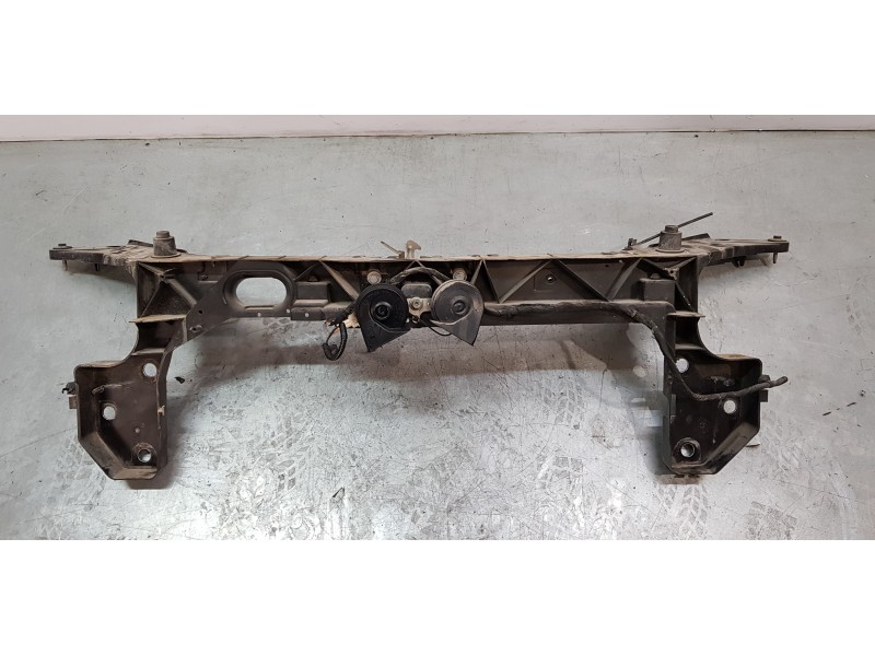 Recambio de panel frontal para renault clio iii luxe privilege referencia OEM IAM 8200290143K  