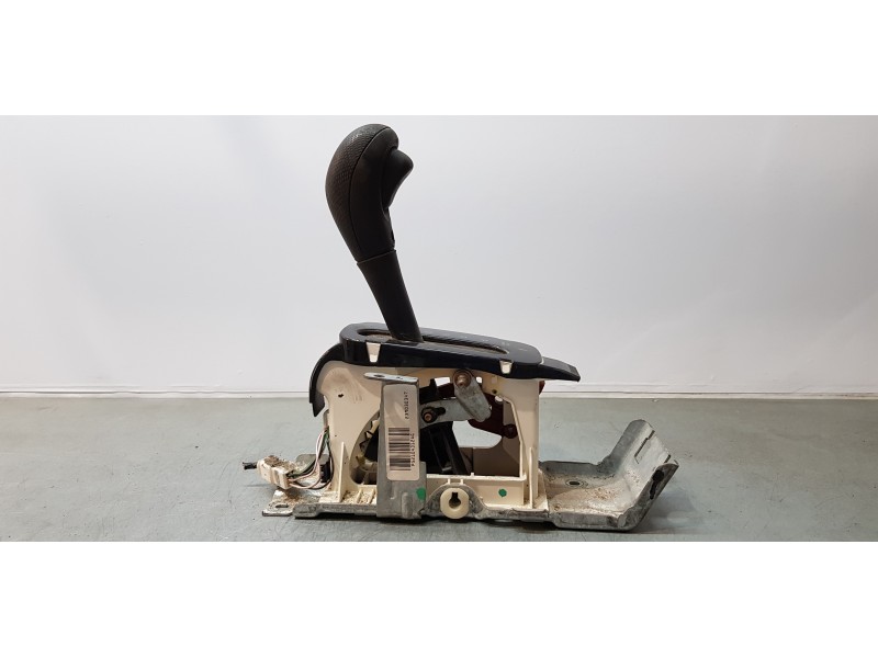 Recambio de palanca cambio para jeep cherokee (kj) 2.8 crd sport referencia OEM IAM P52104312AG   Recambio de palanca cambio para jeep cherokee (kj) 2.8 crd sport referencia OEM IAM P52104312AG