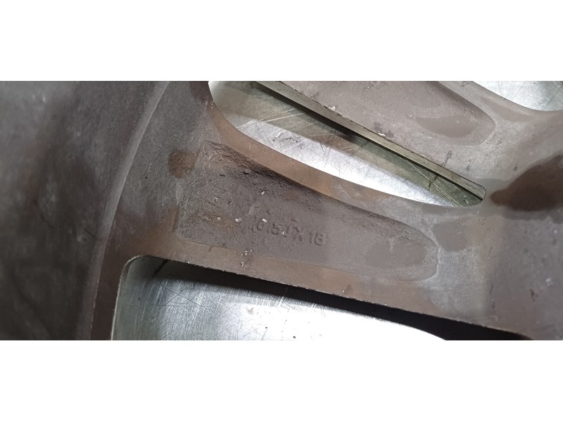 Recambio de llanta para hyundai ix35 style awd referencia OEM IAM 529102S300  