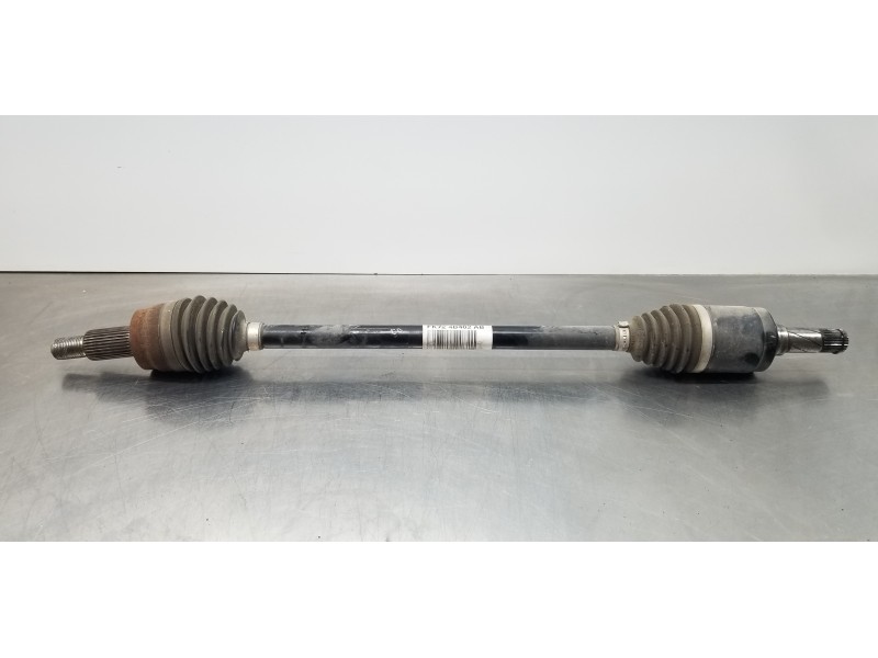 Recambio de transmision trasera derecha para land rover discovery sport pure referencia OEM IAM LR060412 FK724B402AB 