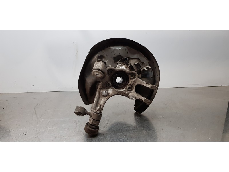 Recambio de mangueta trasera derecha para audi a8 (4e2) 4.0 tdi quattro referencia OEM IAM 4E0505436C  