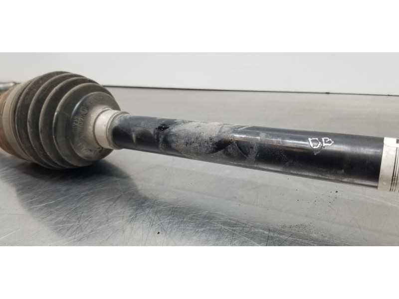 Recambio de transmision trasera derecha para land rover discovery sport pure referencia OEM IAM LR060412 FK724B402AB 