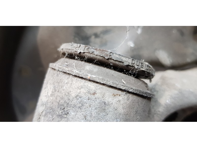 Recambio de mangueta trasera derecha para audi a8 (4e2) 4.0 tdi quattro referencia OEM IAM 4E0505436C  